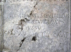 L’epigrafe dell’acquedotto di Valleluce.